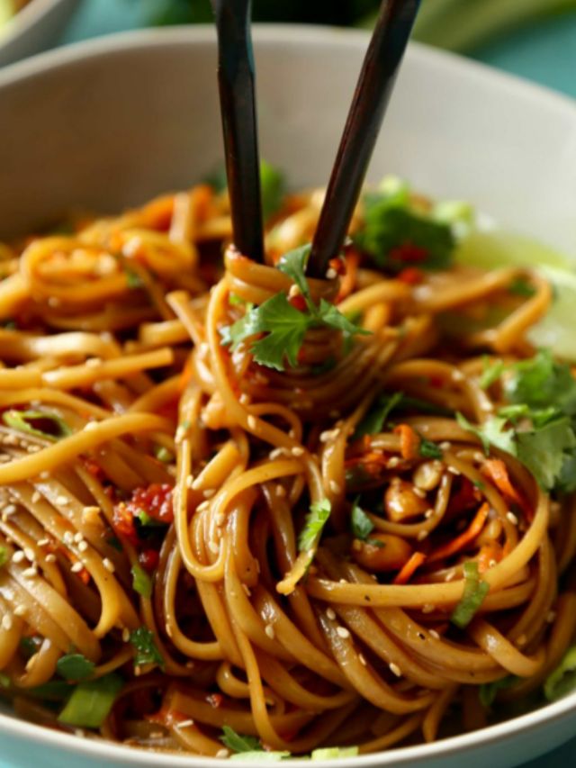 20 Minute Spicy Thai Noodles Recipe